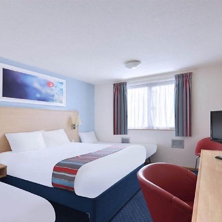 Travelodge Bedford Wyboston Exteriör bild