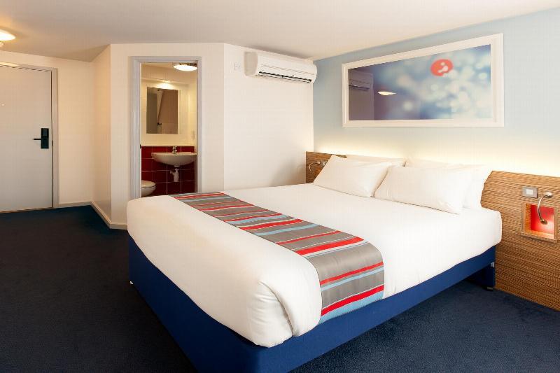 Travelodge Bedford Wyboston Exteriör bild