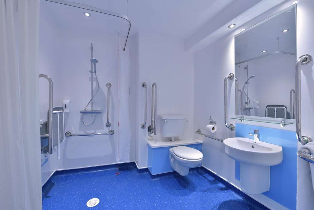 Travelodge Bedford Wyboston Rum bild